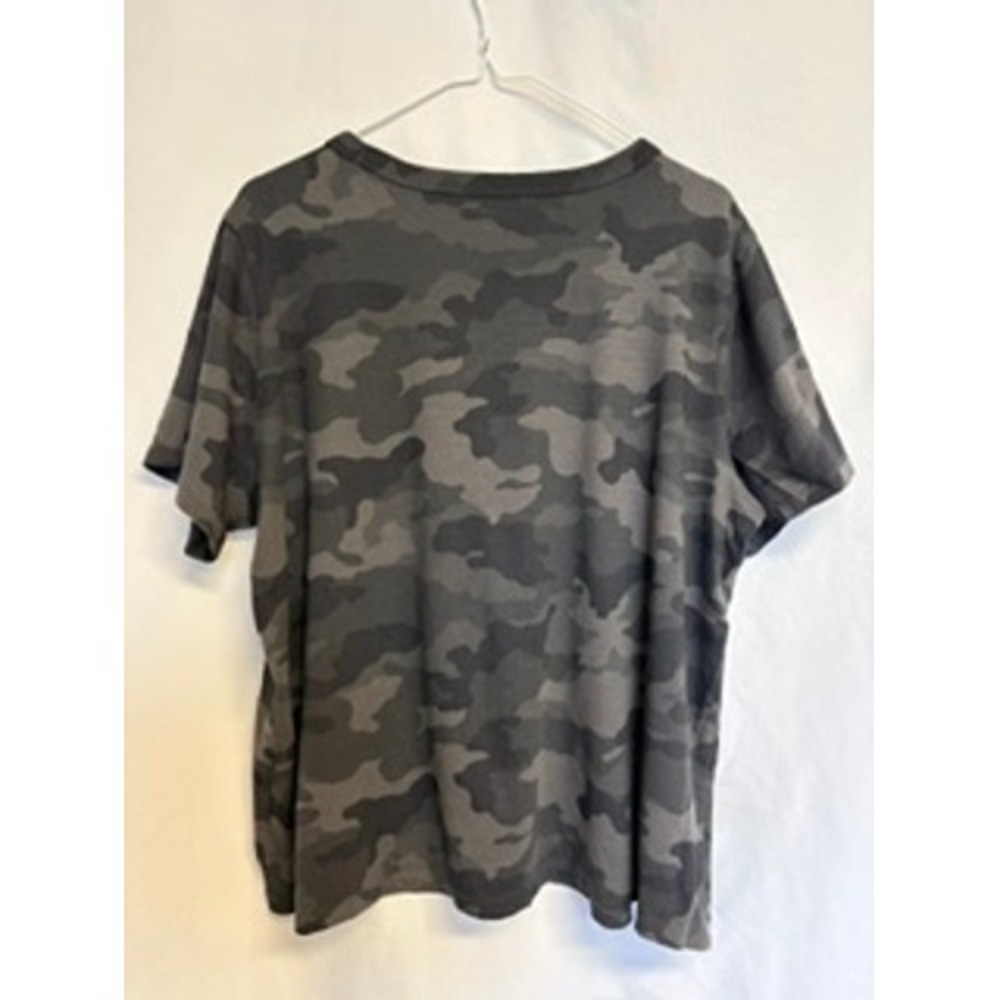 Old Navy EveryWear Womens Camo T-Shirt Grey Charcoal Camouflage Tee XL - Picture 5 of 5